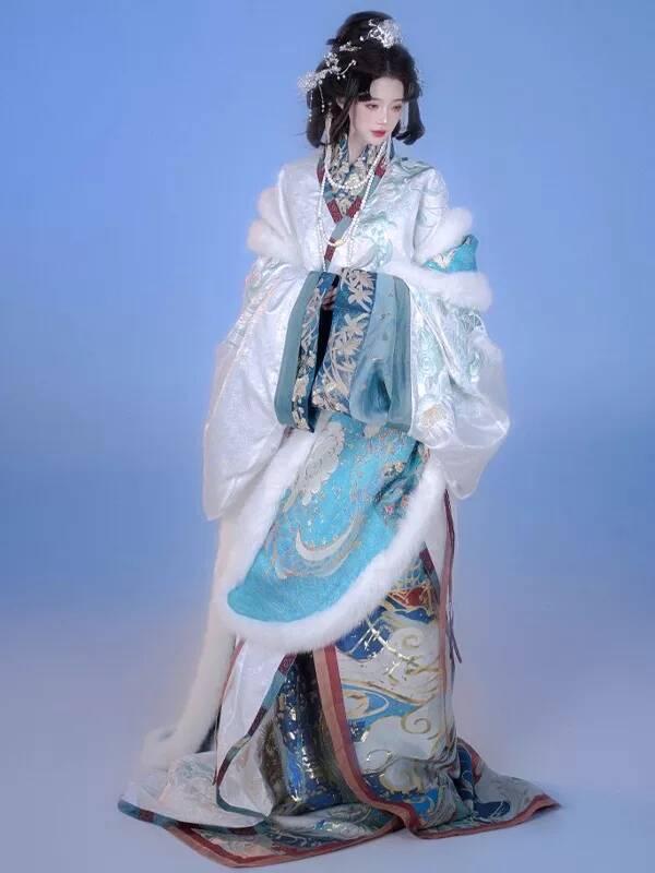 Novo Hanfu Feminino Zhan Guo R - Embroidery Cotton avaliação e preço