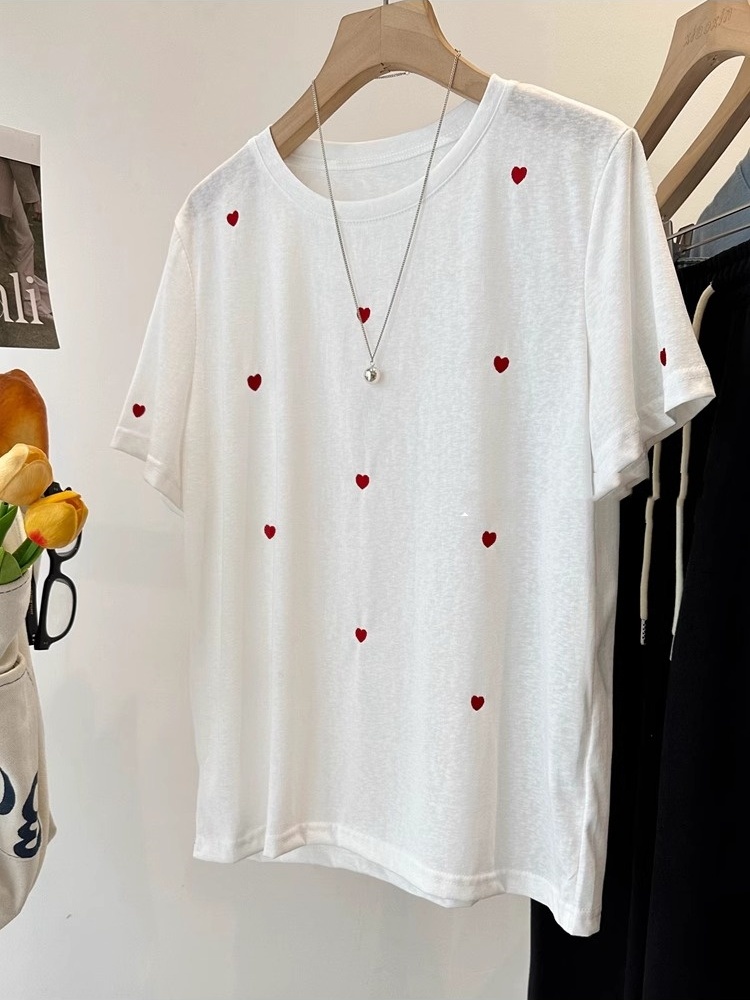 Camiseta Feminina Plus Size de - Embroidery Love avaliação e preço